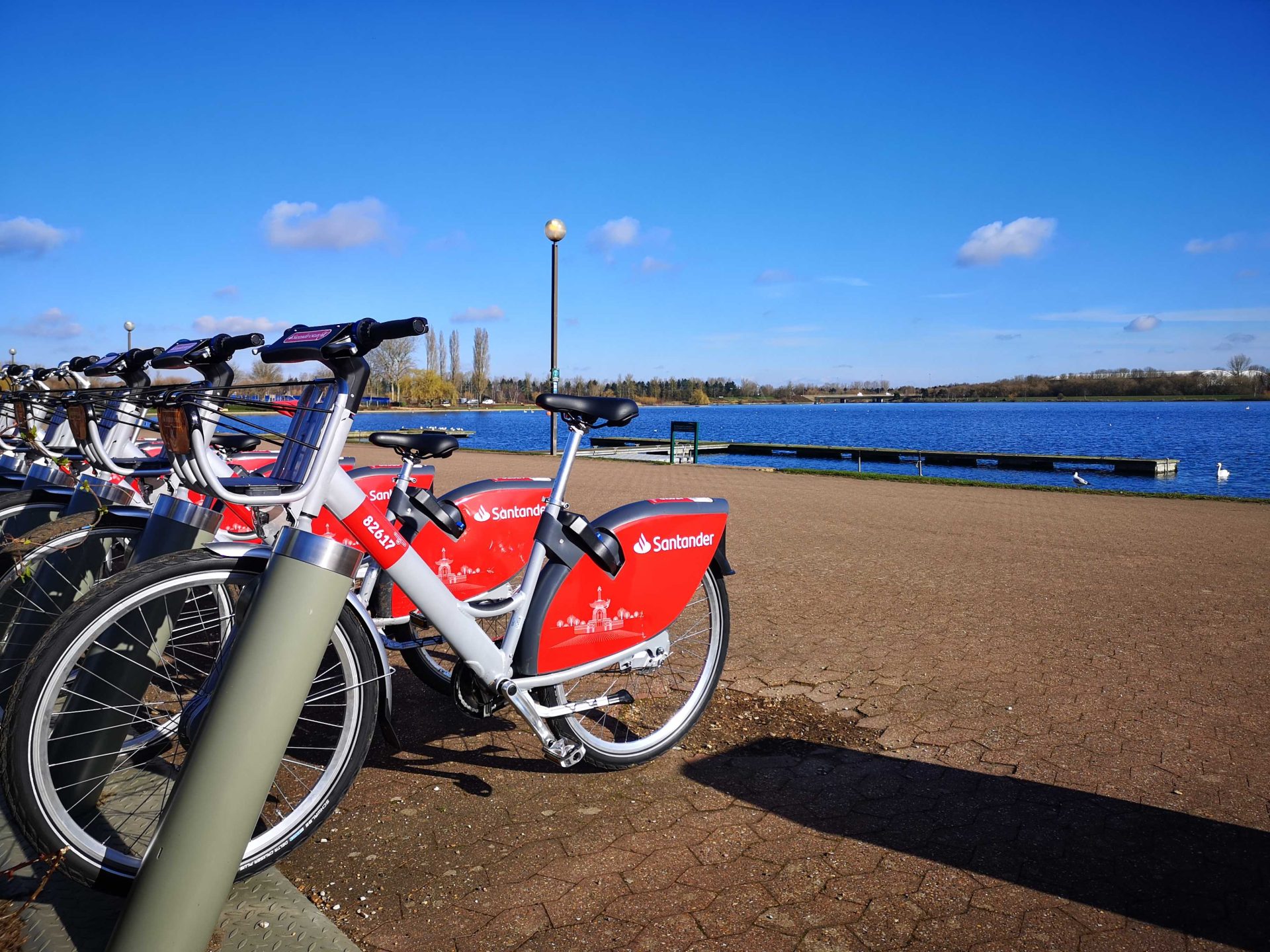 image-4-santander-cycles-rental-bikes-parked-at-nextbike-by-tier-bike-share-station